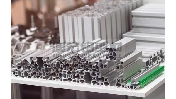 還在為笨重與高耗能買單？鋁材“輕時代”已按下加速鍵