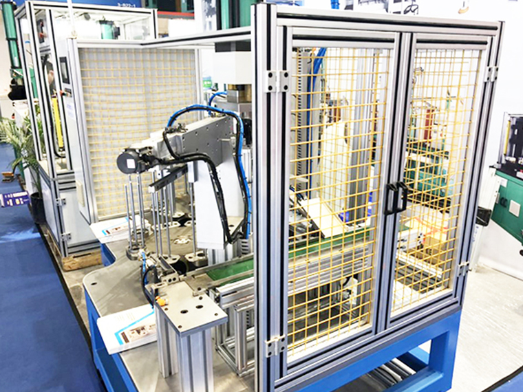 工業(yè)生產(chǎn)鋁型材架子安裝如何提升精度？-澳宏工業(yè)鋁型材