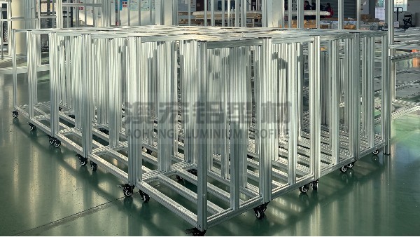 設(shè)備框架總拖后腿？鋁型材助你快速響應(yīng)產(chǎn)線變革